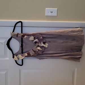 One september  mauve tank top. Ruffle neck line size m